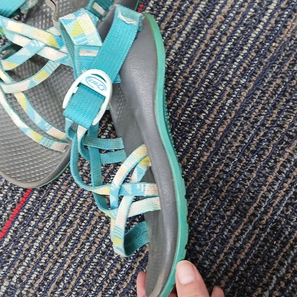 Chaco youth Teal and Gray Sandal Youth size 2 - Picture 6 of 6